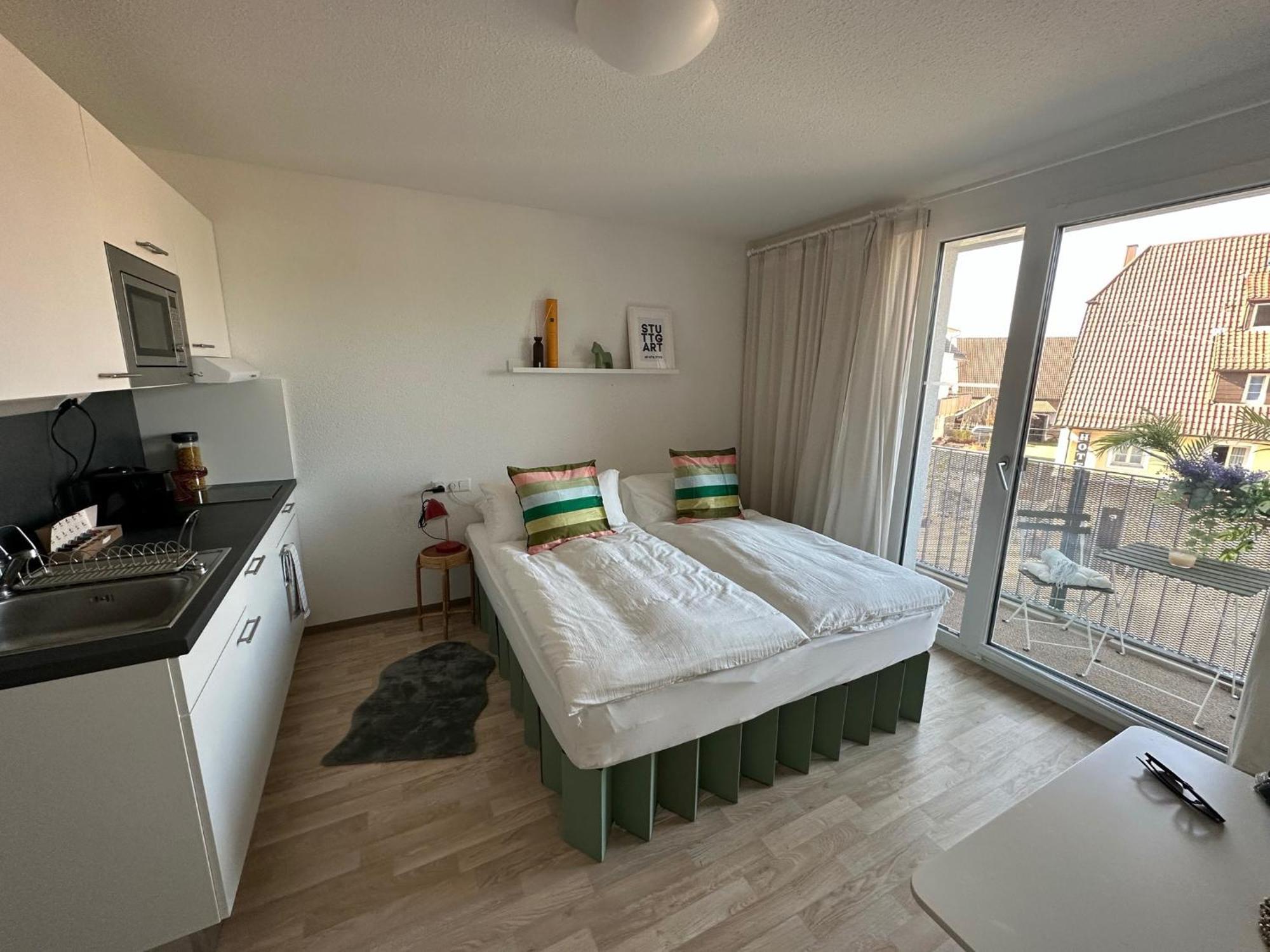 Stilvolles Und Modernes Appartement Mit Sonnigem Balkon In Flughafen- Und Messenaehe 31 Leinfelden-Echterdingen Exterior photo